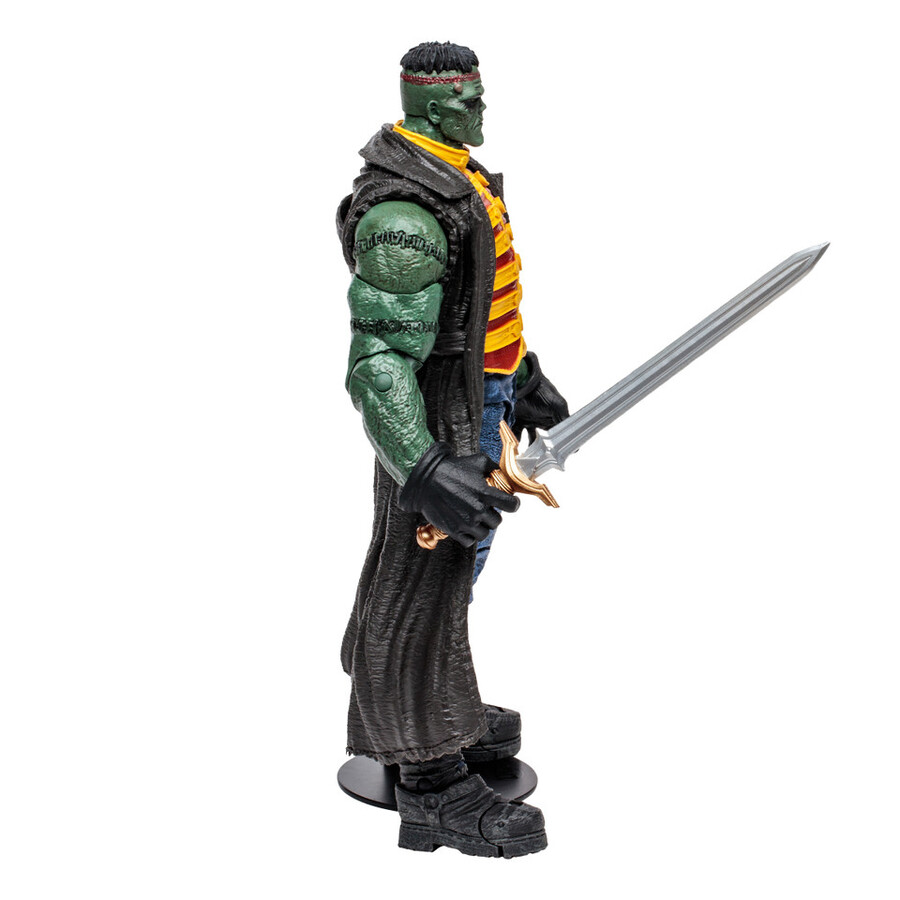 figurine géante frankenstein dc multiverse les sept soldats de la victoire