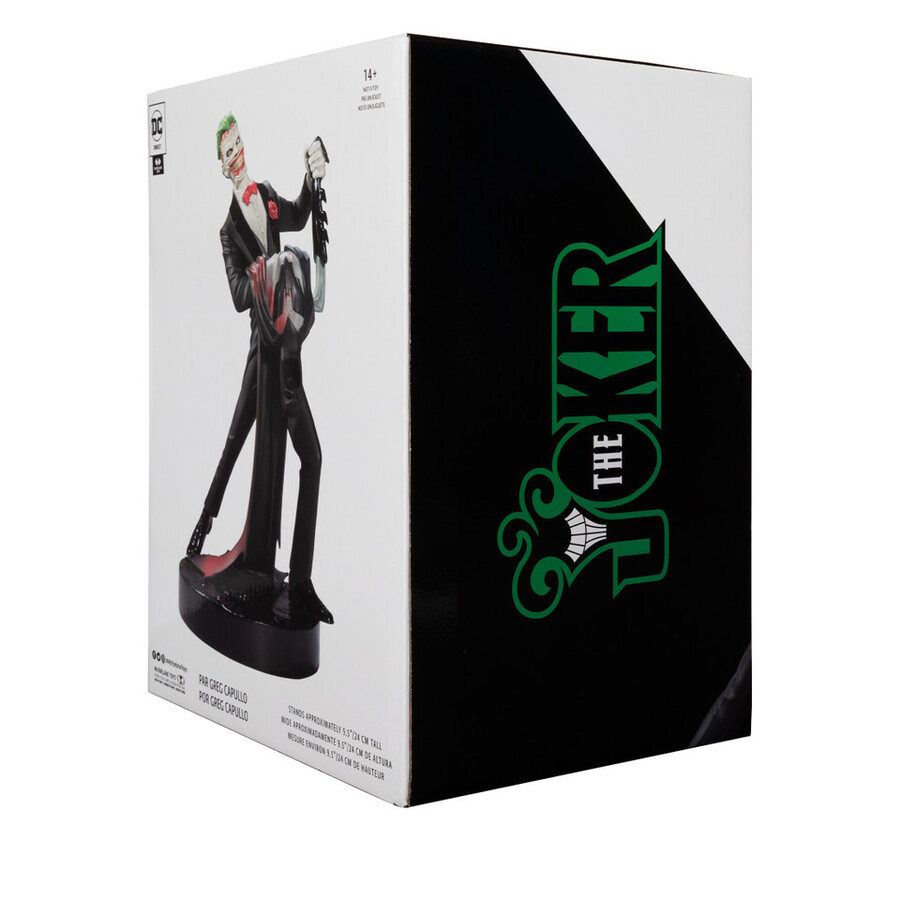statue en résine du joker et de batman par greg capullo dc designer series