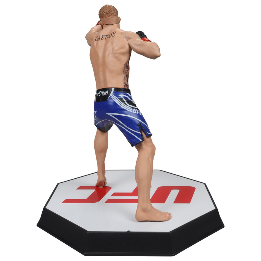 lot de 2 figurines justin gaethje ufc chase 7 standard et platine - sélection sportive mcfarlane