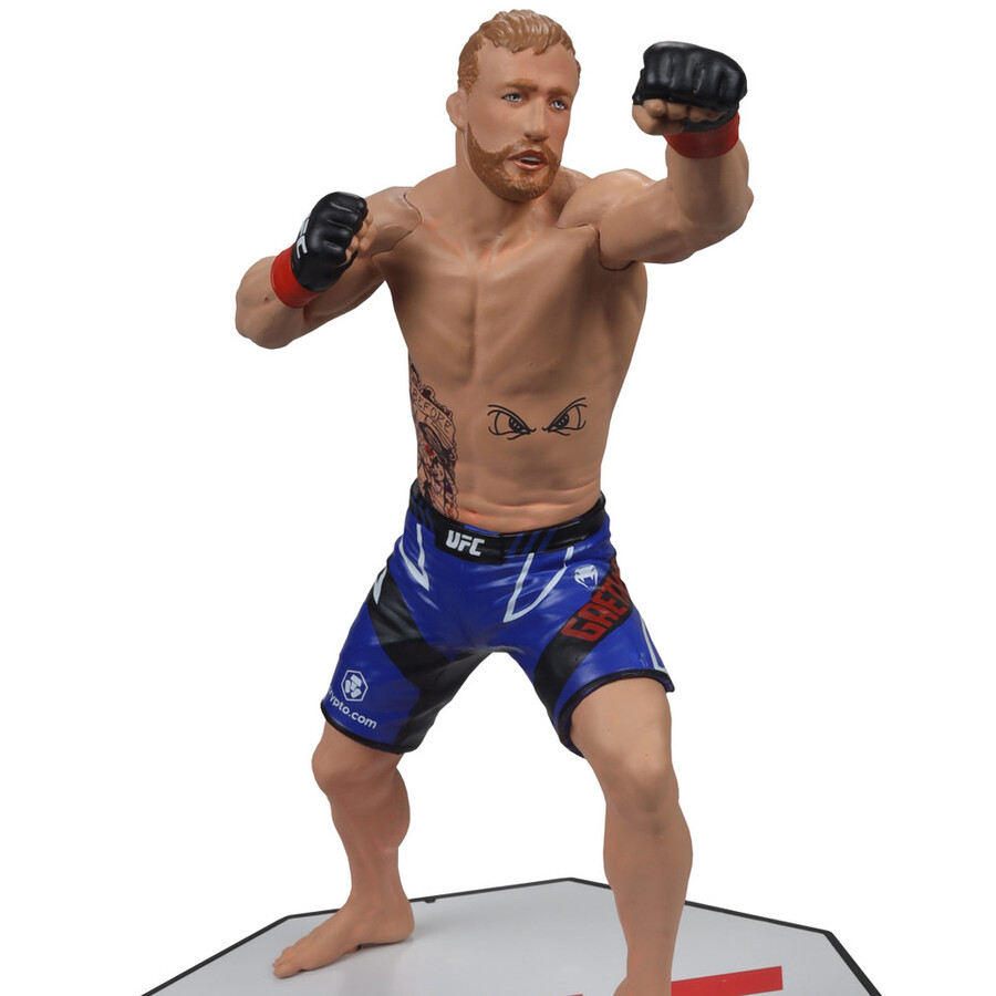 lot de 2 figurines justin gaethje ufc chase 7 standard et platine - sélection sportive mcfarlane