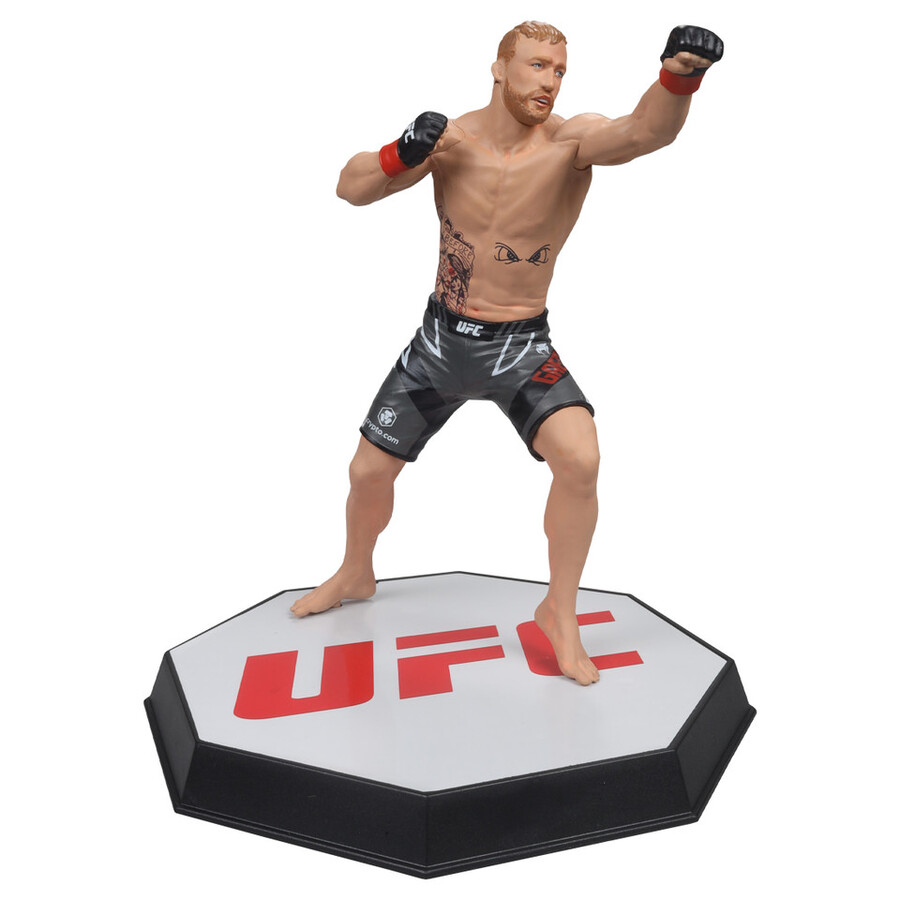 lot de 2 figurines justin gaethje ufc chase 7 standard et platine - sélection sportive mcfarlane